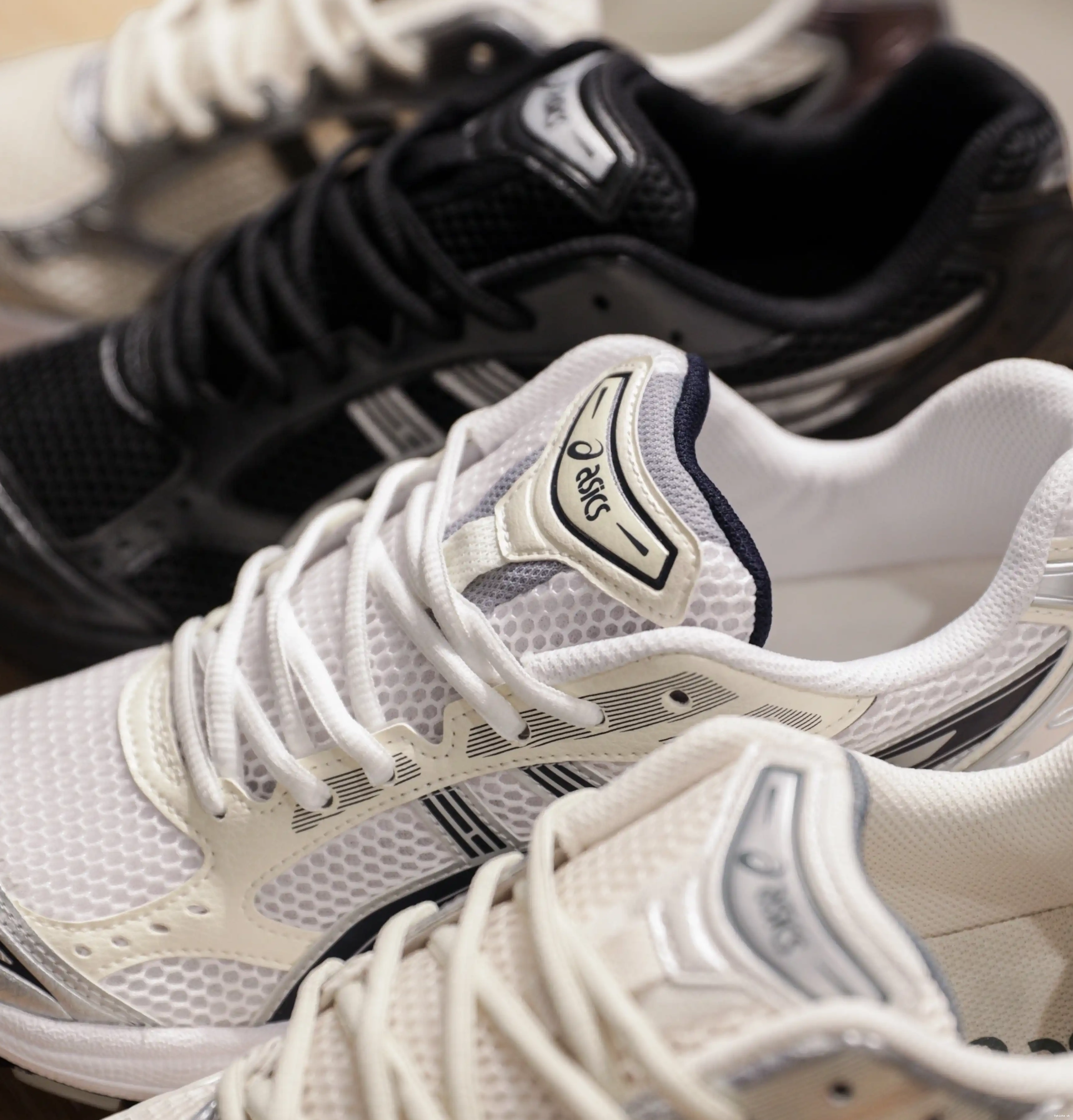 14 Midnight White W ASICS Gel-Kayano 0623